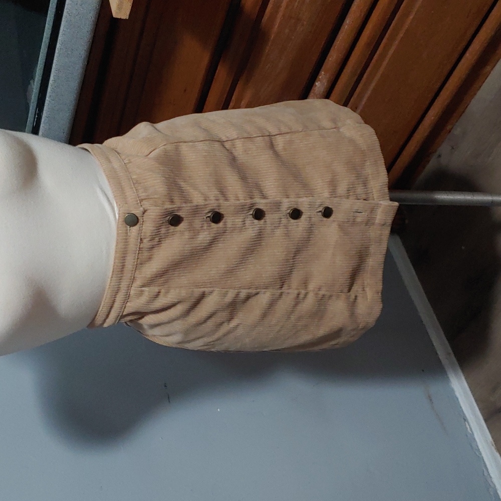Polyester skirt